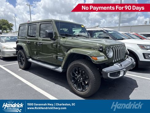 Used 2021 Jeep Wrangler Unlimited Sahara AWD/4WD image 1