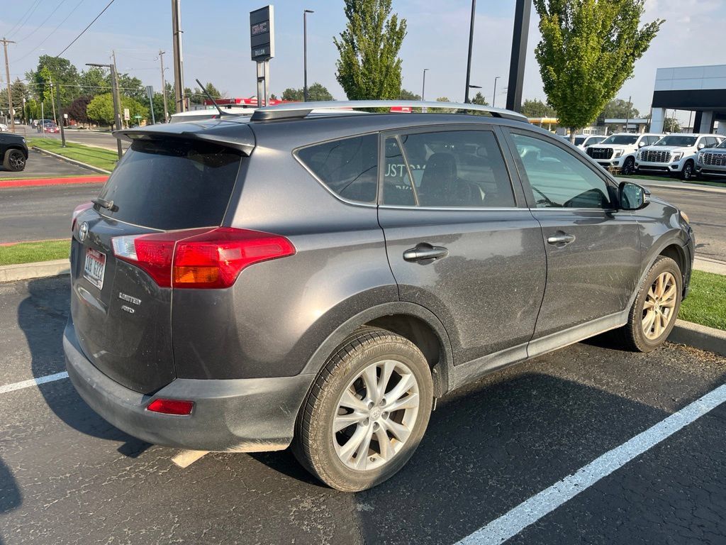 Used 2014 Toyota RAV4 Limited w/ Technology Package AWD/4WD image 5