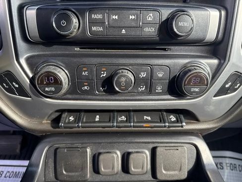 Used 2018 GMC Sierra 1500 SLT w/ SLT Premium Package AWD/4WD image 22