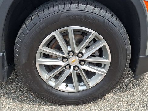 Used 2023 Chevrolet Traverse LT w/ LPO, Floor Liner Package AWD/4WD image 10
