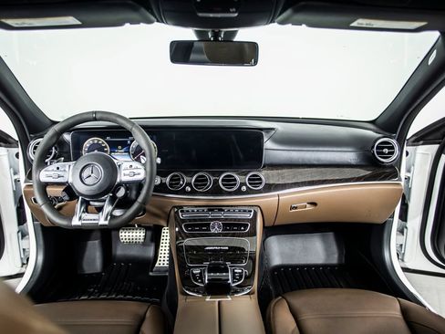 Used 2020 Mercedes-Benz E 63 AMG S image 22