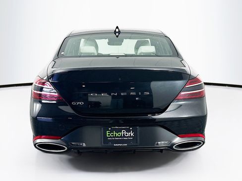 Used 2025 Genesis G70 2.5T RWD image 7