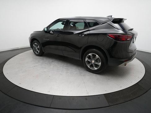 Used 2025 Chevrolet Blazer LT image 12