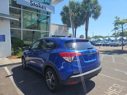 Used 2021 Honda HR-V EX image 3