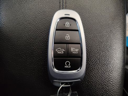 Used 2023 Hyundai Santa Cruz Limited AWD/4WD image 33