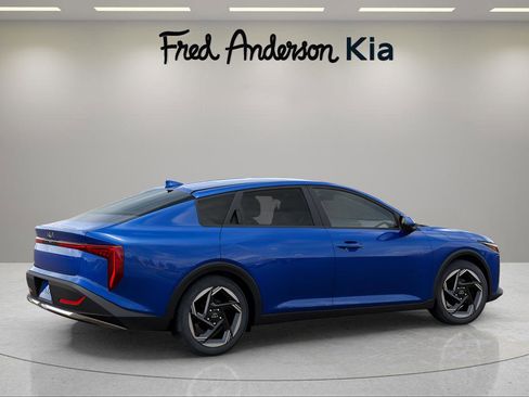 New 2025 Kia K4 EX image 24