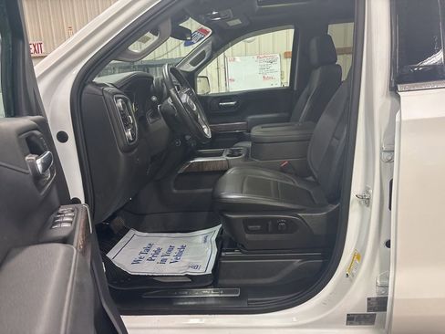 Used 2022 GMC Sierra 1500 Denali w/ Denali Premium Package image 2
