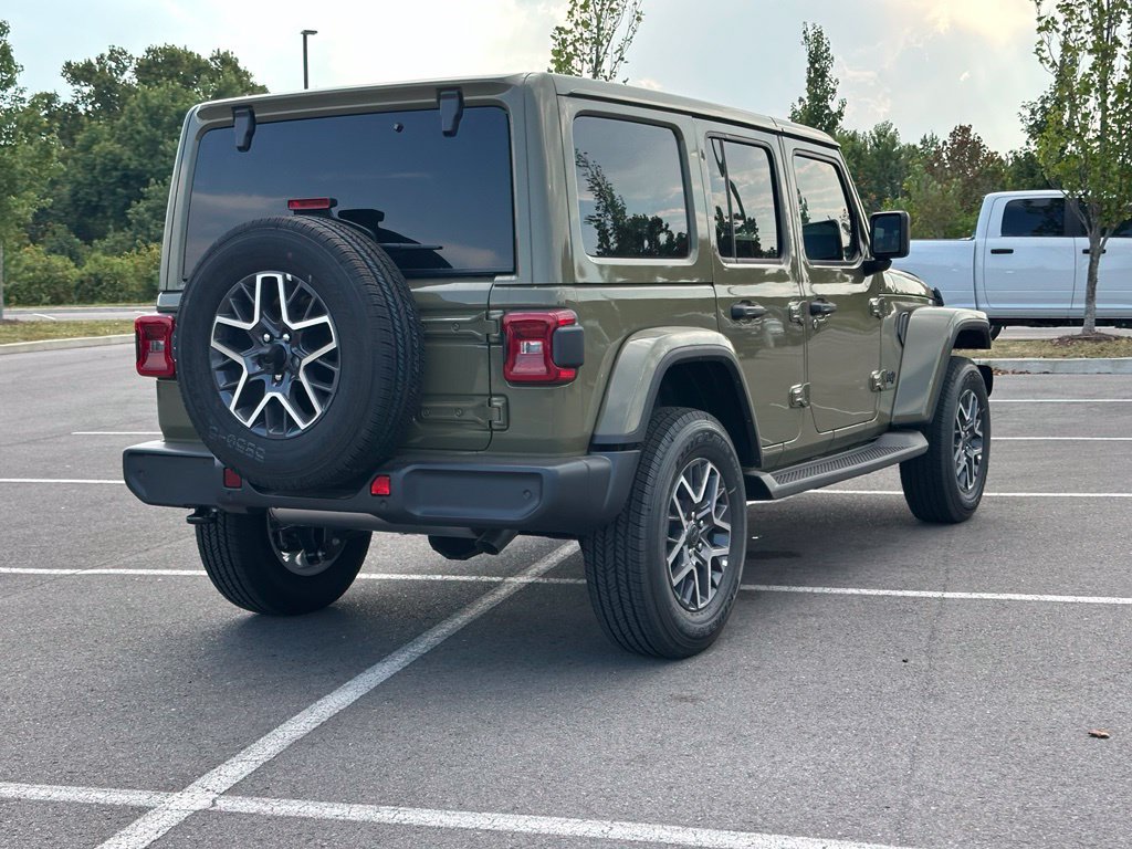 New 2026 Jeep Wrangler Unlimited Sahara AWD/4WD image 7