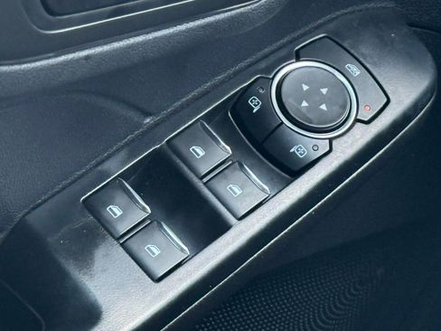 Used 2025 Ford Escape Active image 33