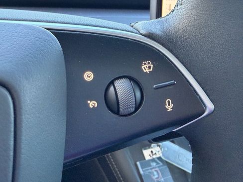 Used 2025 Tesla Model 3 Long Range RWD image 27