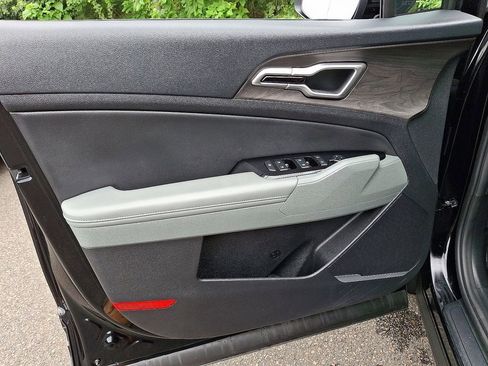 Certified 2023 Kia Sportage X-Line w/ X-Line Premium Package image 13