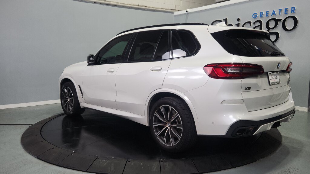 Used 2020 BMW X5 M50i AWD/4WD image 10
