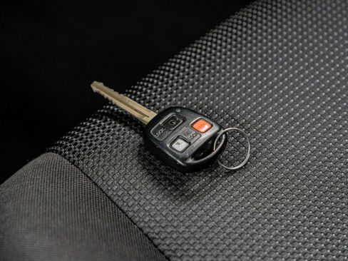 Used 2012 Toyota FJ Cruiser 4WD image 54