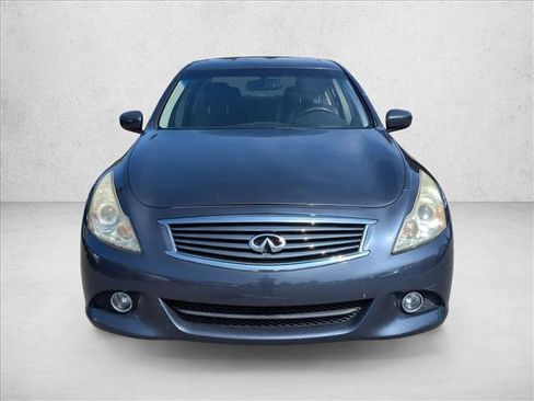 Used 2011 INFINITI G37 Journey w/ Premium Pkg image 2