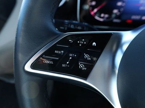 Certified 2025 Mercedes-Benz GLC 300 4MATIC image 16