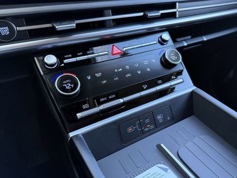 New 2026 Hyundai Santa Fe SEL image 17