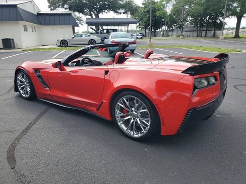 Used 2016 Chevrolet Corvette Z06 w/ 3LZ Preferred Equipment Group RWD image 30