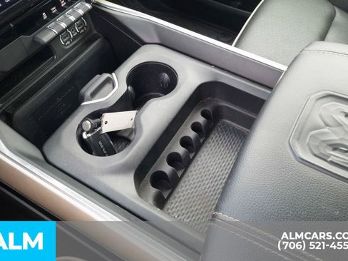 Used 2021 RAM 1500 Laramie image 32