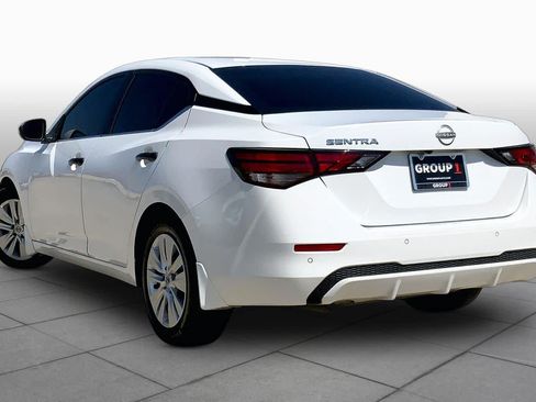 Used 2025 Nissan Sentra S FWD image 12