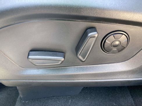 Used 2025 Ford Explorer ST-Line w/ Premium Package RWD image 23