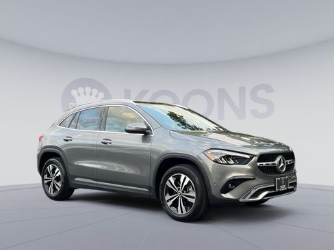 Certified 2026 Mercedes-Benz GLA 250 4MATIC image 2