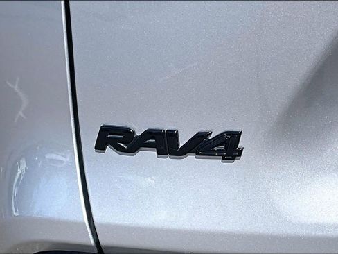 Certified 2023 Toyota RAV4 XSE AWD/4WD image 9