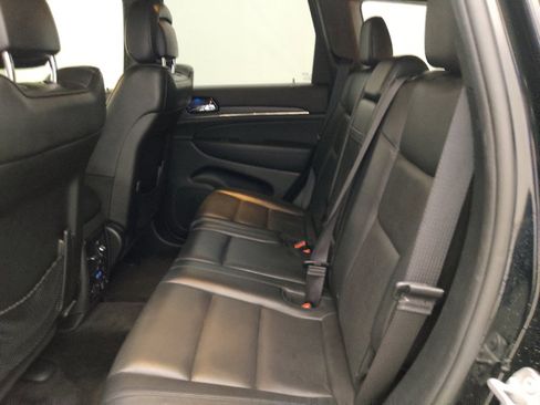 Used 2019 Jeep Grand Cherokee High Altitude image 18