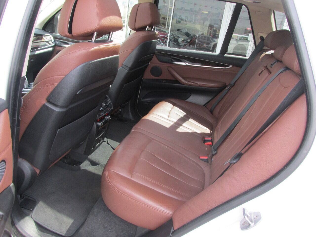 Used 2016 BMW X5 xDrive40e AWD/4WD image 16