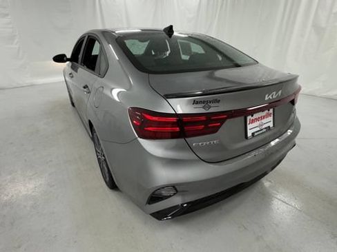 Used 2024 Kia Forte GT-Line w/ GT-Line Premium Package FWD image 5