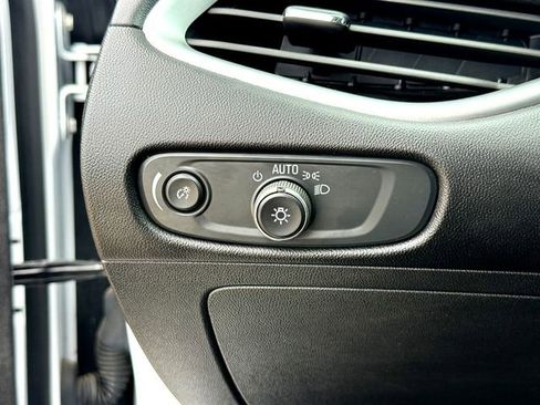 Used 2024 Chevrolet Malibu LT image 14