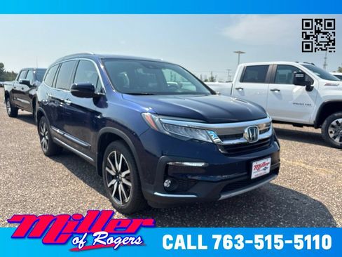 Used 2022 Honda Pilot Touring image 1