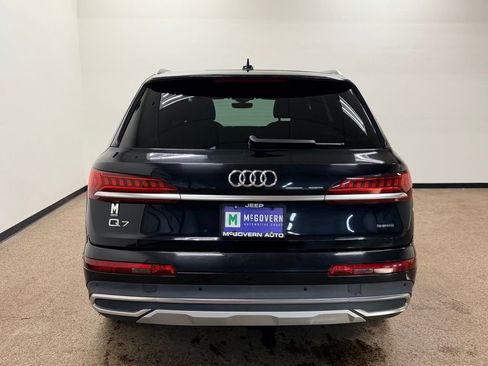 Used 2023 Audi Q7 3.0T Premium w/ Convenience Package AWD/4WD image 5