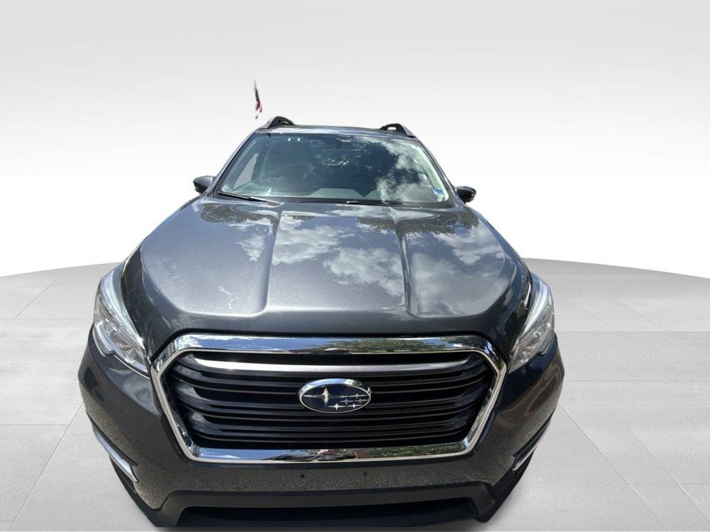 Used 2022 Subaru Ascent Limited w/ Technology Package AWD/4WD image 11