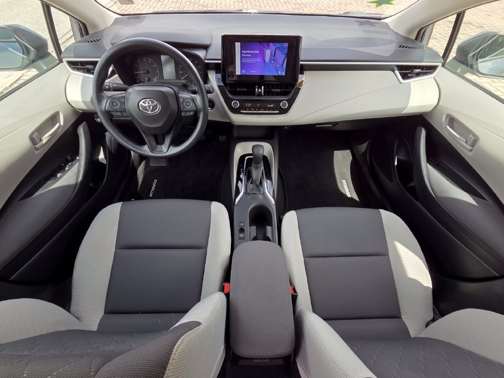 Certified 2025 Toyota Corolla LE w/ Convenience Package FWD image 4
