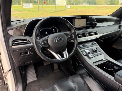 Used 2020 Hyundai Palisade Limited FWD image 5