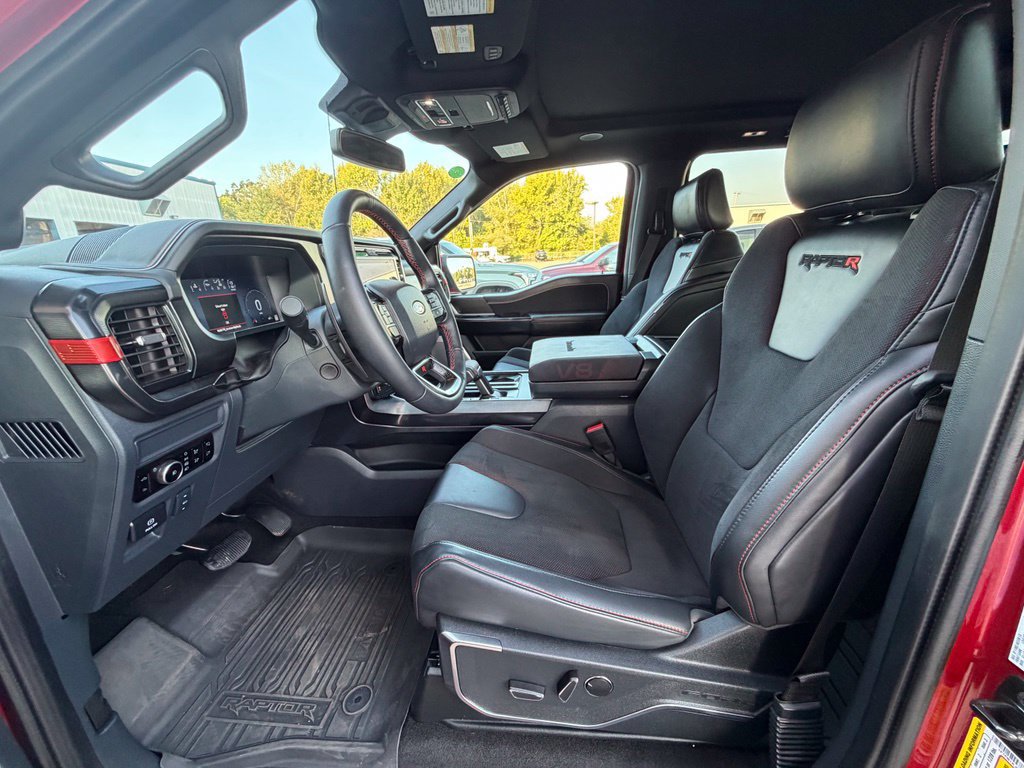 Used 2025 Ford F150 Raptor w/ Equipment Group 803A Raptor R AWD/4WD image 21