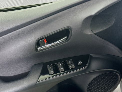 Used 2016 Toyota Prius Three Touring image 15