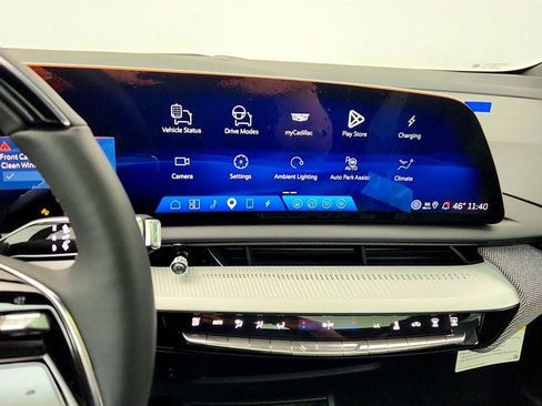 Used 2026 Cadillac Optiq Luxury 1 image 17