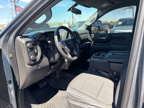 Used 2021 Chevrolet Silverado 1500 Custom Trail Boss AWD/4WD image 14