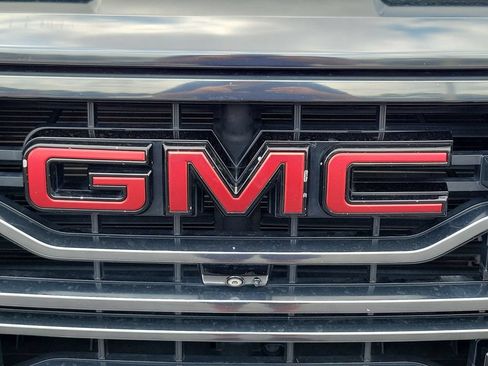 Certified 2022 GMC Sierra 1500 AT4 w/ Sierra Safety Plus Package AWD/4WD image 22