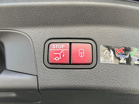 New 2026 Mercedes-Benz GLE 53 AMG 4MATIC Coupe image 16