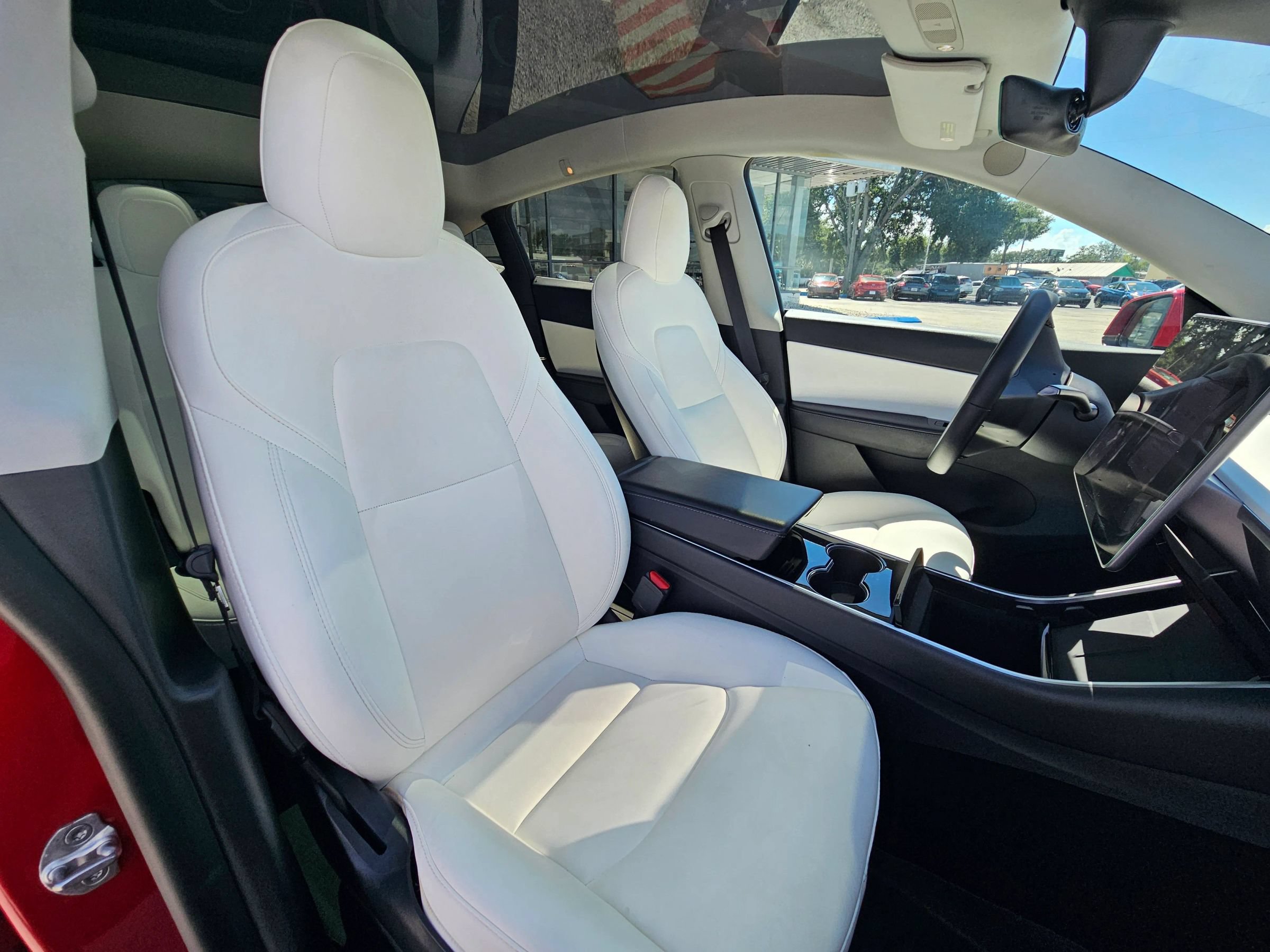 Used 2021 Tesla Model Y Long Range AWD/4WD image 10