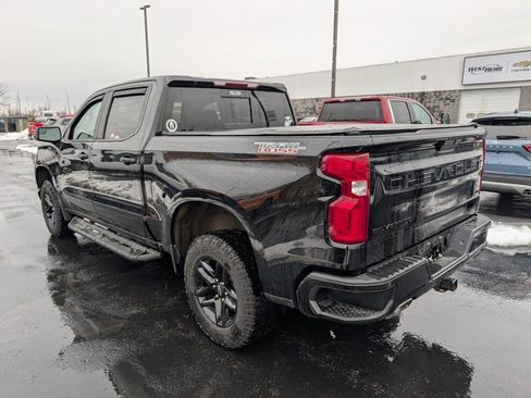 Used 2021 Chevrolet Silverado 1500 LT Trail Boss w/ Convenience Package II image 5