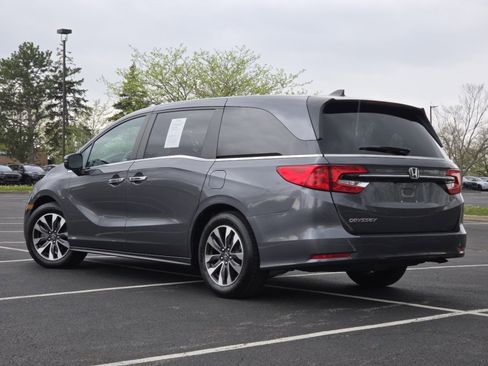 Certified 2024 Honda Odyssey EX-L image 18
