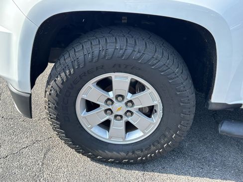 Used 2020 Chevrolet Colorado W/T w/ WT Convenience Package image 6