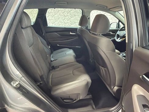 Used 2019 Hyundai Santa Fe SEL AWD/4WD image 12