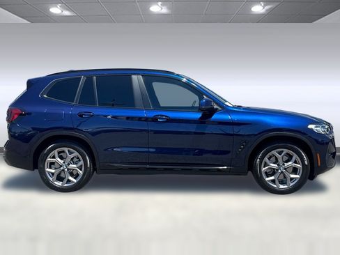 Used 2024 BMW X3 xDrive30i w/ Premium Package AWD/4WD image 8