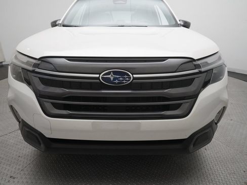 Certified 2025 Subaru Forester Limited w/ Popular Package #1 AWD/4WD image 23