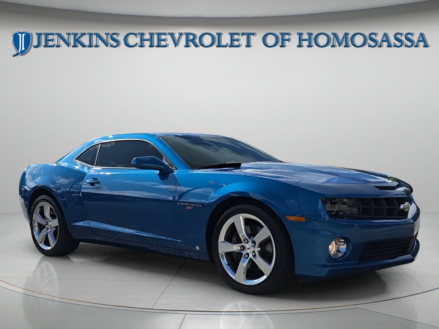 Used 2010 Chevrolet Camaro SS w/ RS Package RWD image 2