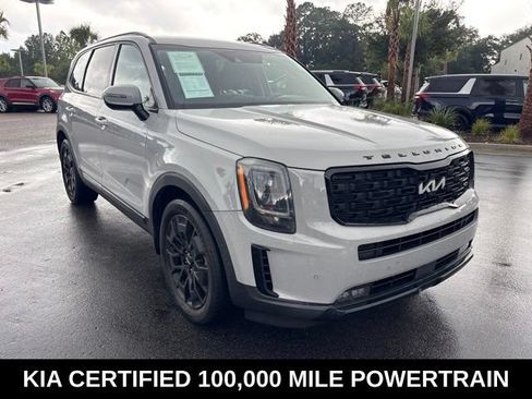 Certified 2022 Kia Telluride SX w/ Nightfall Edition Package AWD/4WD image 3